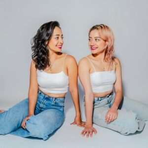 TOPS, BRALETTES Y CONJUNTOS